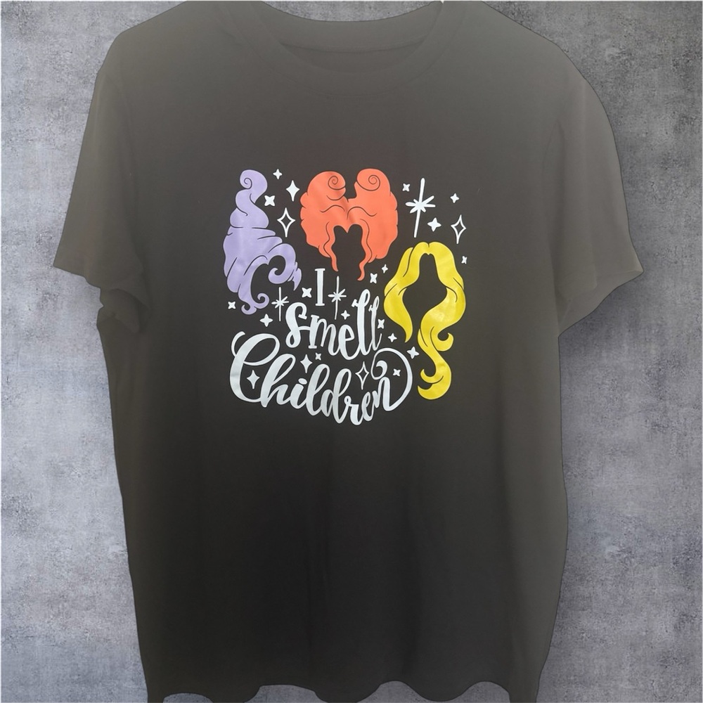 Hocus Pocus Sanderson Sisters T- Shirt NWOT